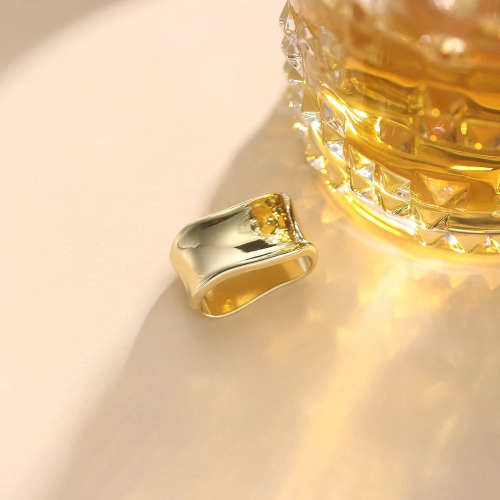 Luxury Clips